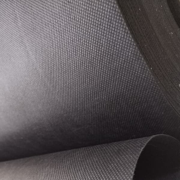 تصویر 4 از پارچه اسپان باند مشکی با بافت یکنواخت و کیفیت پایدار